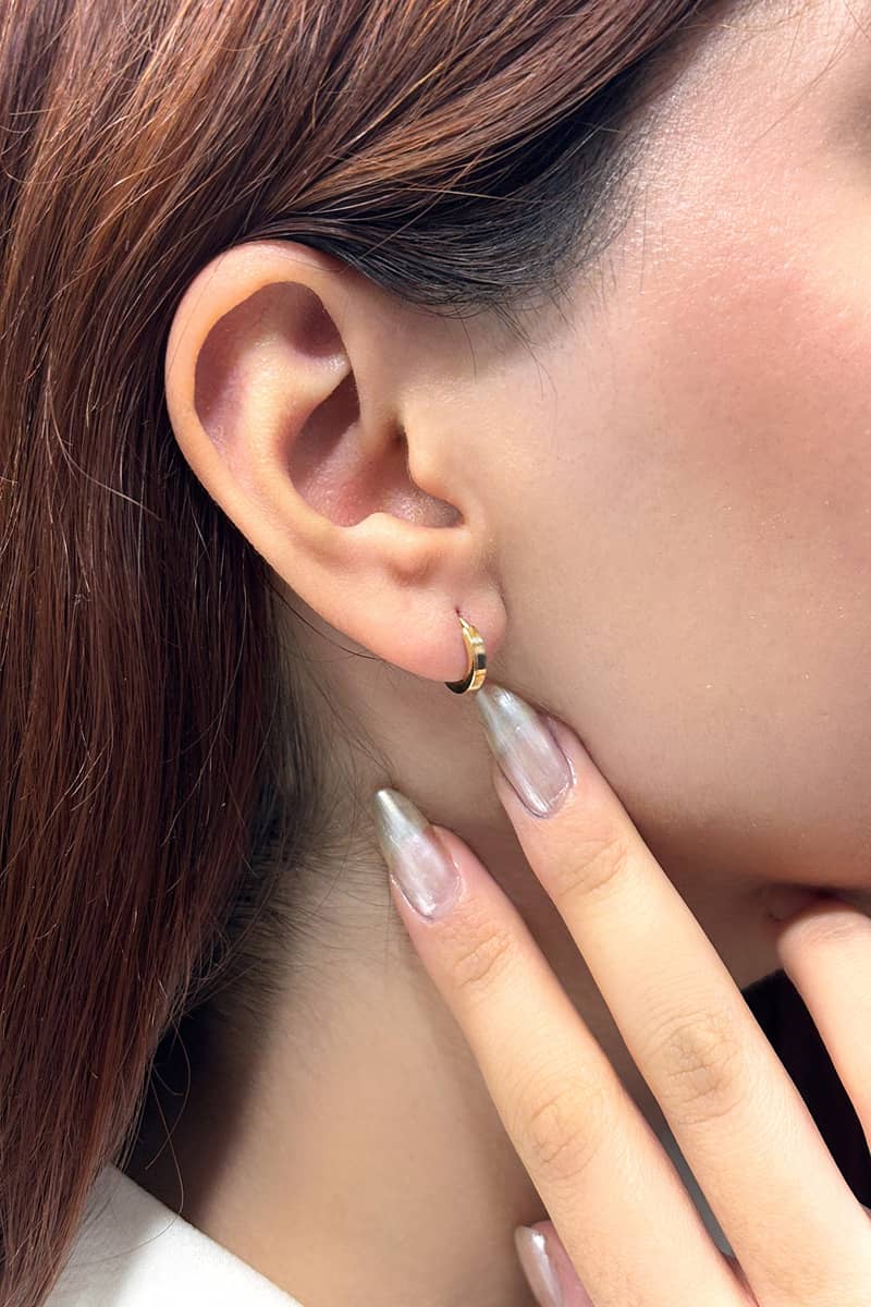  14 Ayar Altın Mini Düz Halka Küpe