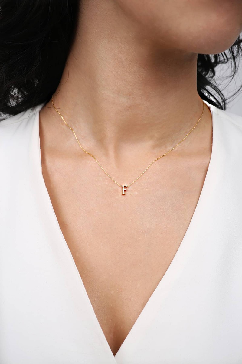 F Harfli Taşlı Altın Kolye TD85