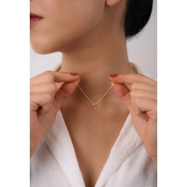 O Harfli Altın Kolye TD80