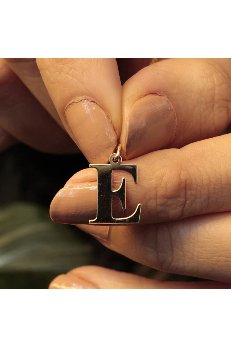 E Harf Altın Kolye Ucu TD35