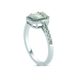 0.33 Karat Pırlanta Baget Yüzük