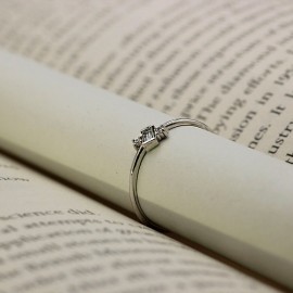 0,08 Karat Pırlanta Günlük Minimal Baget Yüzük TD135